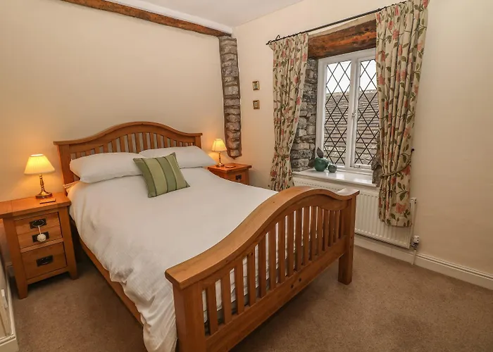 Laburnum Cottage